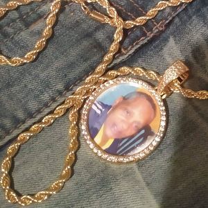 Meet your Posher, Justin